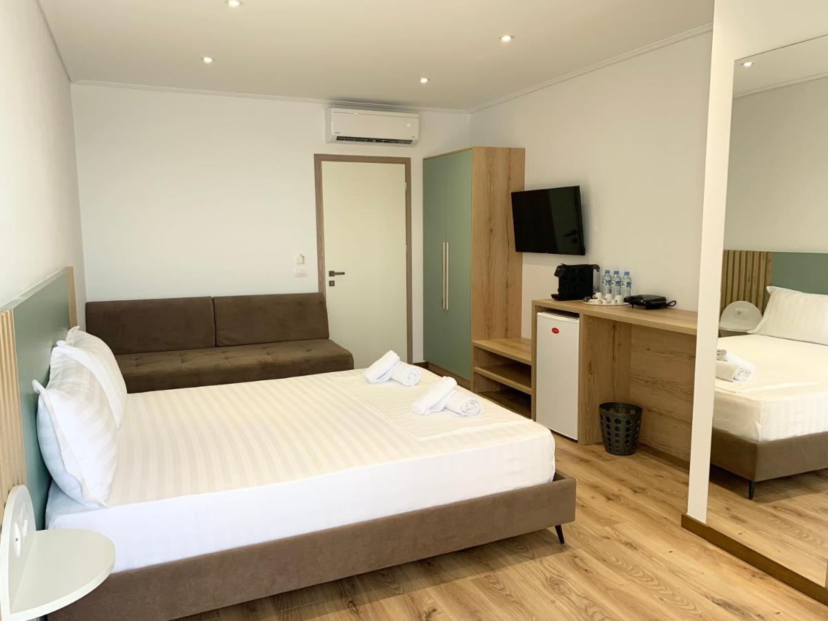 Duka Apts Sarandë エクステリア 写真