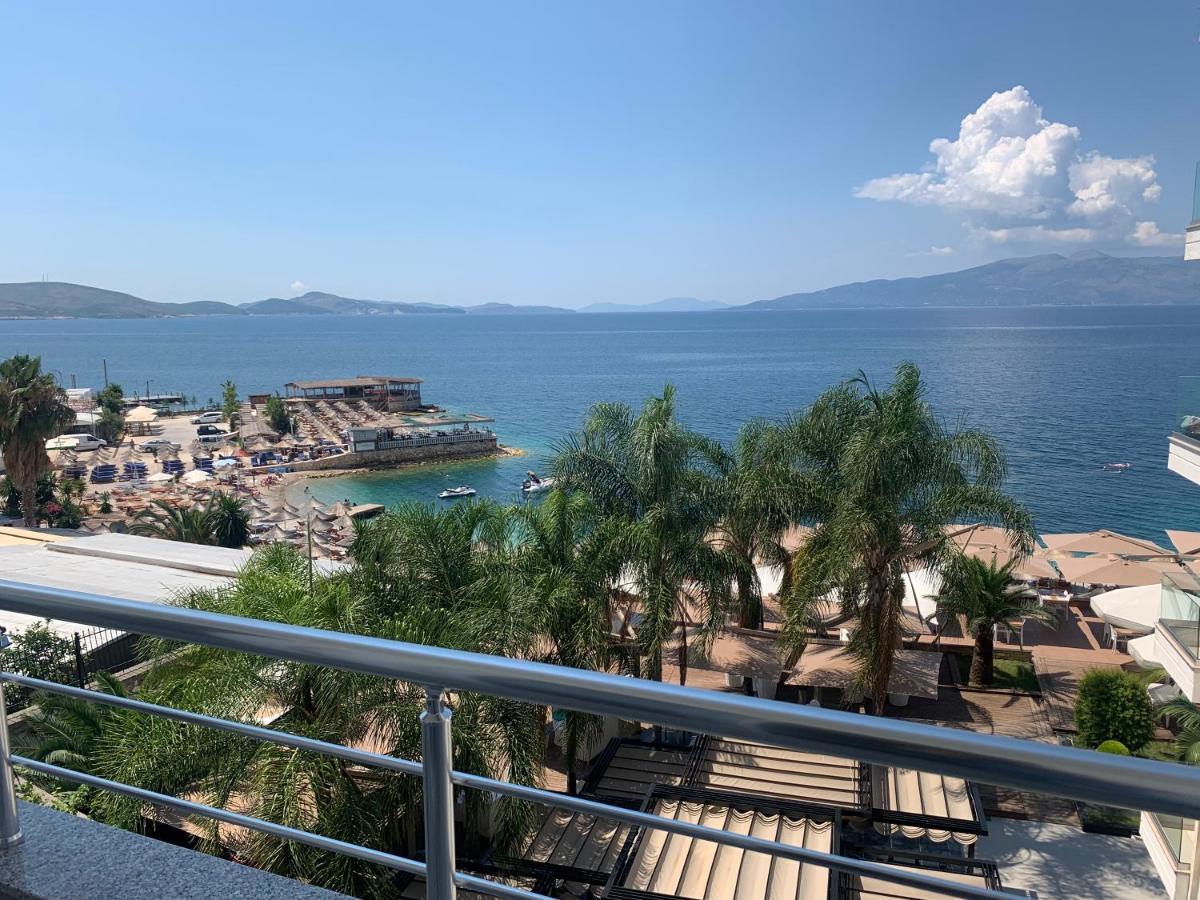 Duka Apts Sarandë エクステリア 写真