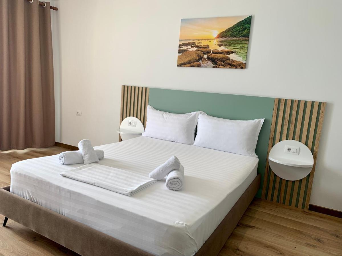 Duka Apts Sarandë エクステリア 写真