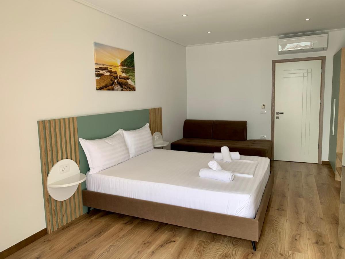 Duka Apts Sarandë エクステリア 写真